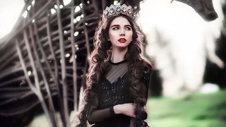 "Mami, vreau doar sa dorm!" Tanara model, moarta dupa 13 ore de munca