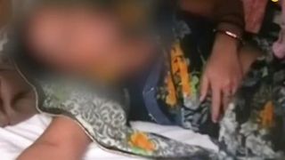 Se zbate intre viata si moarte, dupa ce sotul i-a turnat acid in zona intima. Motivul halucinant pentru care barbatul a facut asta