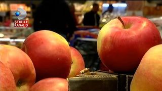 Productia de fructe si legume, afectata grav de vremea din ultima perioada. La ce sume uriase se va vinde de acum un kilogram de rosii sau de cartofi