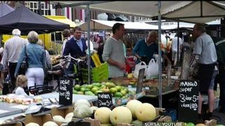 Cat te costa sa-ti hranesti familia cu fructe si legume exclusiv romanesti