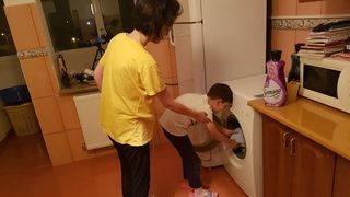 Cosmarul unei femei care a nascut prin cezariana! De un an, burta ei este o rana deschisa: "Mi se vad matele"