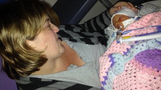 O femeie in travaliu a fost trimisa acasa de medici, pe motiv ca are constipatie. Ce s-a intamplat cu sarcina