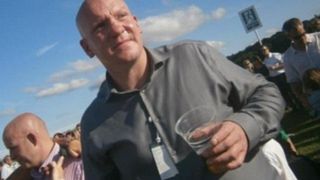 Un englez s-a sinucis, dupa ce s-a certat cu sotia sa din cauza cinei. Tragedia s-a petrecut chiar de ziua barbatului