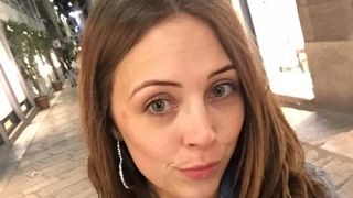 Era la un pas sa-si piarda viata, dupa ce a confundat o banala migrena cu un diagnostic crunt. Atentie! I se poate intampla oricui