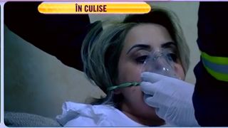 Femeia incatusata la mall a lesinat in timpul unei emisiuni! Gabriela: "Politistii m-au dat cu capul de ciment"