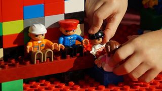 Stimularea creativitatii copilului &ndash; iata cateva trucuri pe care sa le ai in vedere