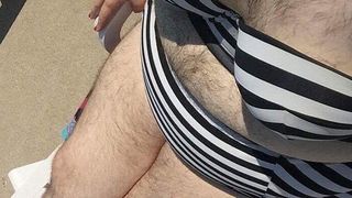 "De ajuns! Nu vreau sa mai fug de el!" Motivul pentru care o  tanara care a incercat toata viata sa scape de pilozitatea excesiva a decis sa nu se mai epileze