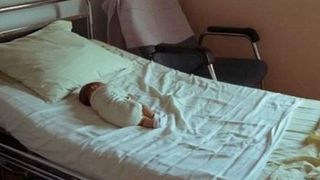 Nu ai cum sa nu plangi cu lacrimi grele, cand vezi asa ceva! Cea mai trista imagine din lume: &ldquo;Asa arata ABANDONUL!&rdquo;