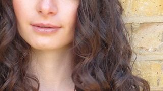 O tanara, in varsta de 21 de ani, a fost torturata si ucisa de cuplul pentru care lucra, familia suspectand-o ca este &ldquo;manipulata de magie neagra&rdquo;