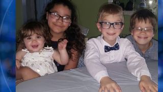 Mama a patru copii este distrusa de durere dupa ce concubinul i-a rapit pe micuti si le-a facut ASTA! "Acesti ingerasi superbi nu au facut niciun rau in viata lor..."