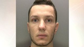 Un roman a fost extradat si condamnat la inchisoare PE VIATA, dupa ce s-a aflat ca si-a ucis patronul din Anglia