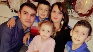 Crima infioratoare! Un barbat si-a ucis cu sange rece cei trei copii si fosta sotie, dupa care a facut ASTA: "Primise in urma cu cateva zile o hartie..."