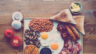 Dieta ketogenica: Top 5 EFECTE NEGATIVE la care sa te astepti!