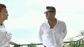 Fie ca sunteti in vacanta sau chiar vreti sa va cumparati o locuinta pe litoral, privelistea este cel mai mare atuu. "Casa de vedeta" va prezinta apartamentul de unde puteti privi marea din toate colturile ei