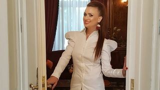 Minunile Orientului &icirc;ndepărtat, &icirc;ntr-un apartament! Dana Luţu vă prezintă casa Pusei Hack