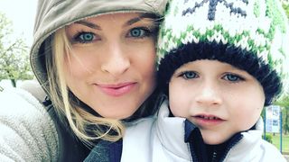 S-a sinucis la doar 35 de ani! &Icirc;ndrăgita prezentatoare a lăsat &icirc;n urmă doi copii! Ultimul ei mesaj este cutremurător