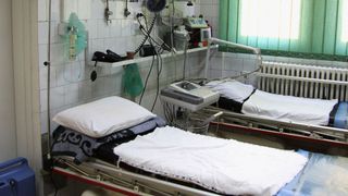 Bacterie periculoasă găsită pe lenjeria dintr-un spital. Cum s-a transmis și ce spun reprezentanții unității spitalicești