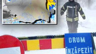Vremea rea face RAVAGII &icirc;n TOATĂ țară! Drumuri și căi ferate BLOCATE. Este haos general