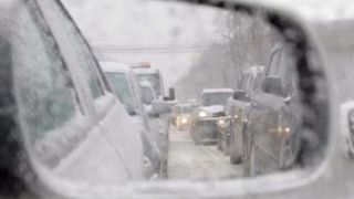 Anunțul de ultimă oră al meteorologilor!Cod galben de vânt, ceaţă şi depuneri de gheaţă!