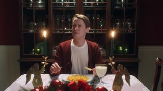 Macaulay Culkin a revenit &icirc;n rolul lui Kevin din Singur Acasă! Fanii au savurat scenele recreate la aproape 30 de ani de la lansarea seriei