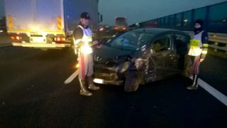 O rom&acirc;ncă a fost spulberată de un camionagiu! Totul s-a petrecut aseară, &icirc;n Italia! Victima este o t&acirc;nără de 31 de ani