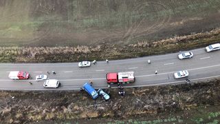 Accident TERIBIL în Ajunul Crăciunului. Un șofer a pătruns pe contrasens și a omorât trei persoane!