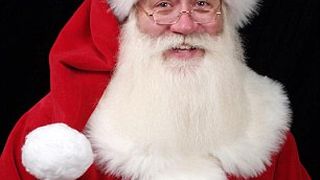 Seara cea mai așteaptată din an a adus mii de z&acirc;mbete pe fețele copiilor! Moș Crăciun a &icirc;mpărțit cadouri pretutindeni