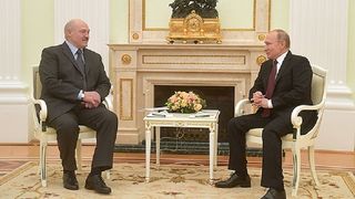 Cadoul inedit pe care Preşedintele Belarusului i l-a dăruit lui Vladimir Putin