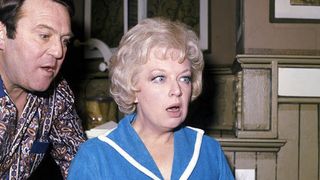 Tragedie &icirc;n lumea artistică! &Icirc;ndrăgita actriță A MURIT &icirc;n somn