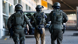 Un suspect înarmat a fost reținut în Germania, în urma unor focuri de armă în apropierea gării din Koln