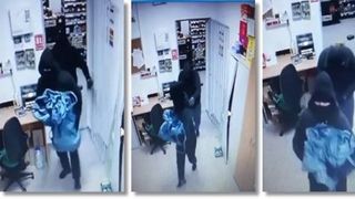 Urmărire ca &icirc;n filme &icirc;n Timiș! Polițiștii au fost nevoiți să tragă după patru hoți care au jefuit un magazin!