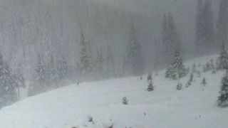 Prahova. Salvamontiştii intervin pentru recuperarea a doi turişti care s-au rătăcit &icirc;n munţii Zăganu