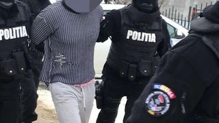 Bărbatul bănuit că a omorât un tânăr într-un club din Mediaș a fost prins. Mai fusese condamnat pentru omor