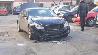 T&acirc;năr din Craiova, agresat de patru bărbaţi &icirc;narmați cu b&acirc;te și săbii