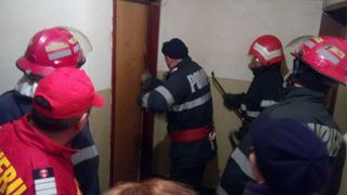 Moarte misterioasă în Galați! Trei persoane au fost găsite moarte într-un apartament. Ce cred vecinii că s-a întâmplat