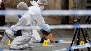 L-a cunoscut pe rețelele de socializare, s-au &icirc;ndrăgostit, apoi i-a tăiat g&acirc;tul! Un criminal umblă &icirc;n continuare liber pe străzile din București! Detalii noi despre crima care a &icirc;ngrozit Rom&acirc;nia