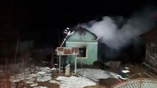 Incendiu la o casă  din Olt. Un bărbat a ars de viu 