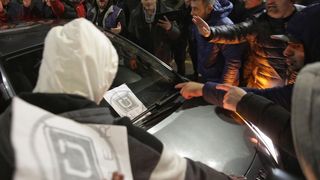 Dosarele penale nu-i liniștesc! Taximetriștii amenință în continuare că vor bloca Capitala