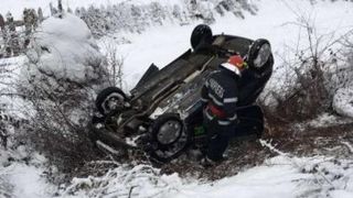 Un șofer a murit, după ce a făcut infarct la volan 