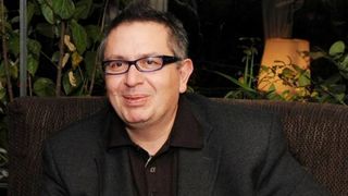 A MURIT scriitorul și jurnalistul grec Themos Anastasiadis