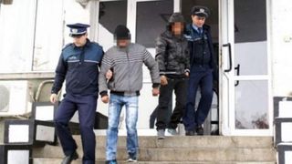 Și-a pus fratele minor să-i ucidă rivalul în dragoste, ca să nu facă el pușcărie! Povestea șocantă a celor doi frați din Alba