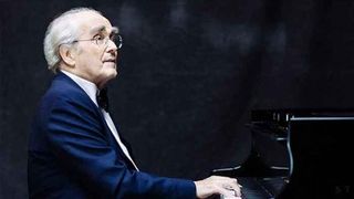 Michel Legrand a murit la v&acirc;rsta de 86 de ani! Compozitorul francez era premiat trei statuete Oscar