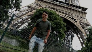 T&acirc;năr ieșean, găsit sp&acirc;nzurat &icirc;n podul casei &icirc;n ziua &icirc;n care trebuia să plece &icirc;n străinătate