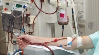 Cum se simte profesoara înjunghiată de un elev la Ploiești! Medicii au dat verdictul DUR! Tatăl agresorului, în lacrimi!