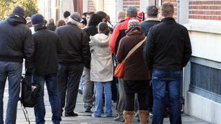 Va fi dezastru &icirc;n Rom&acirc;nia! Peste 12.000 de angajați vor fi dați afară de la muncă! Ce sector va fi cel mai afectat? Dacă lucrezi &icirc;n acest domeniu trebuie să &icirc;ncepi să &icirc;ți cauți de muncă!