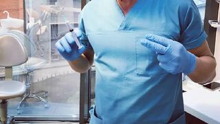 Cazul falsului chirurg. DSP, despre diploma de medic obţinută la Priştina