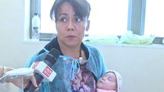 Elena a devenit mamă pentru Alma, o fetiță abandonată de părinți &icirc;ntr-un spital din București! "Acum nu mai pot să trăiesc fără ea!"