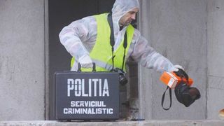 Constanţa: Anchetă a poliţiştilor după ce trupurile a doi bărbaţi carbonizaţi şi &icirc;n stare avansată de putrefacţie au fost găsite &icirc;ntr-un imobil