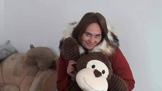 Ea este Gabriela, tânăra ucisă cu sânge rece de soțul ei! Fugise la părinți de frica lui