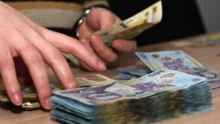 TOPUL SALARIILOR IN 2018: Poti trai decent in Romania daca ai o cariera intr-un domeniu banos! Află care sunt cei mai bine plătiți angajați, dar și topul celor mai SCĂZUTE salarii